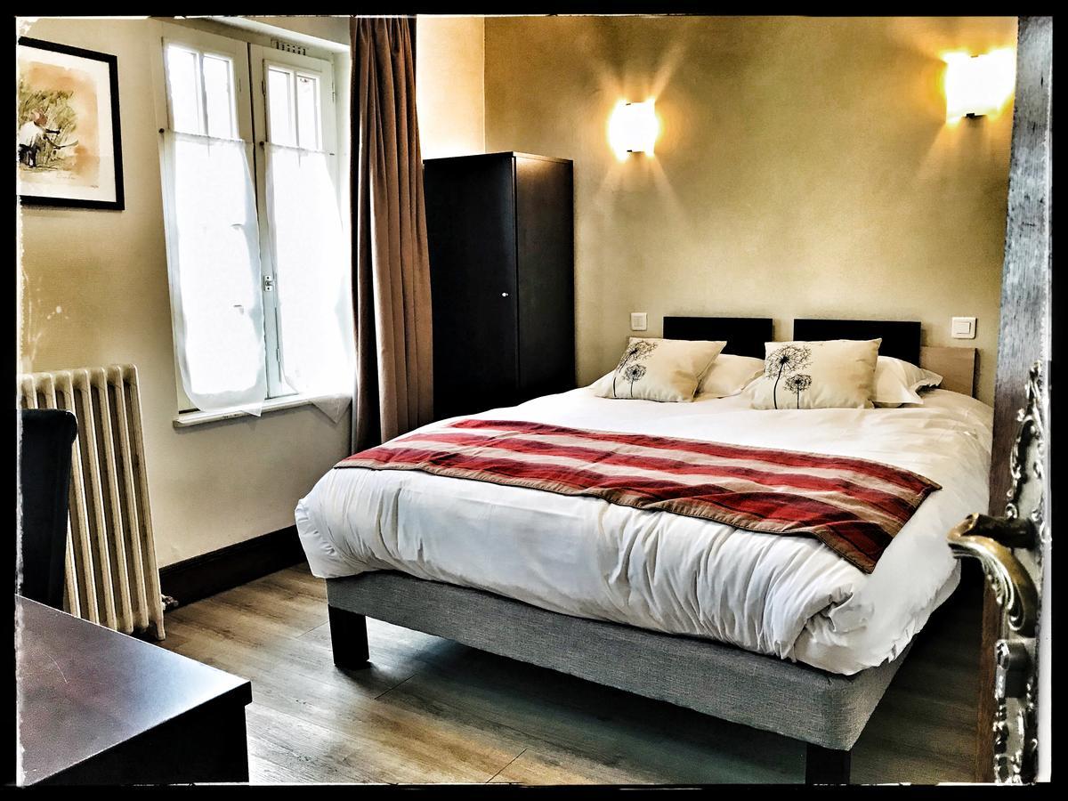 Logis Hotel La Foret Senonches Exterior photo