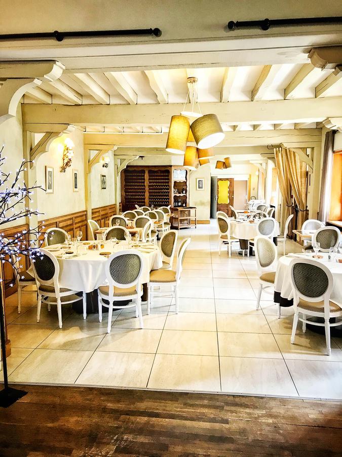 Logis Hotel La Foret Senonches Exterior photo
